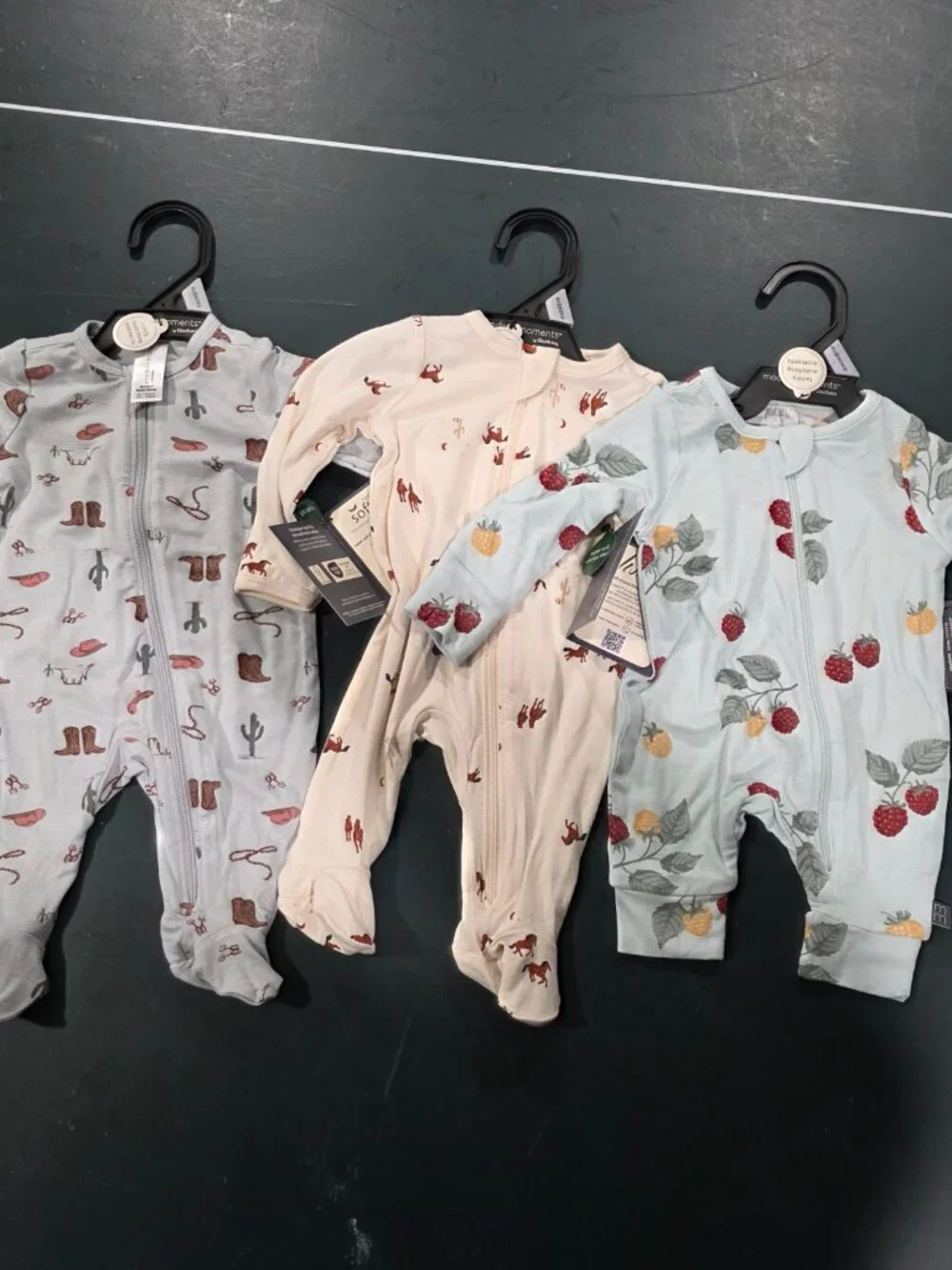 Modern moments by Gerber gender bundle Size Newborn